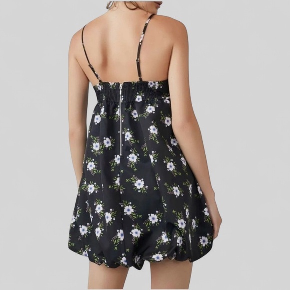 Free People-In a Bubble Mini Dress-size Small NWT-retail $128 - Picture 3 of 11